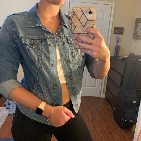 Jean jacket - Picture 5 of 9